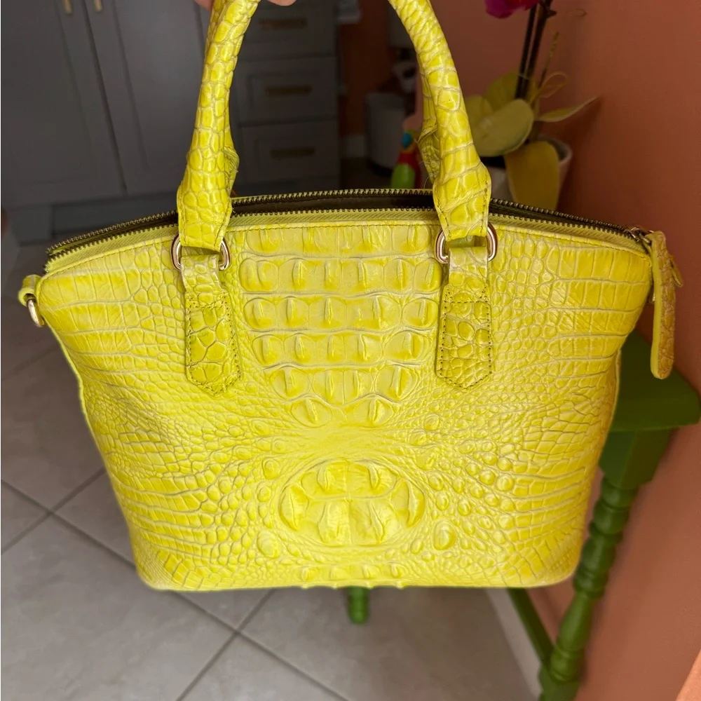 🍋‍🟩🐊Brahmin Lime Crocodile Lemongrass Embossed Satchel (Rare) EUC🐊